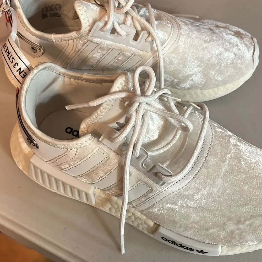 ❤️ADIDAS ORIGINALS NMD R1 W Sneakers - Picture 6 of 17